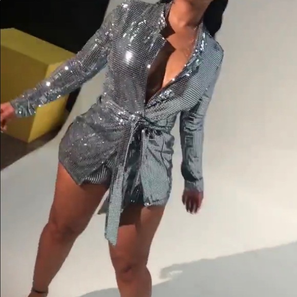 ❄️ icy blue two piece set ❄️ - Picture 1 of 4